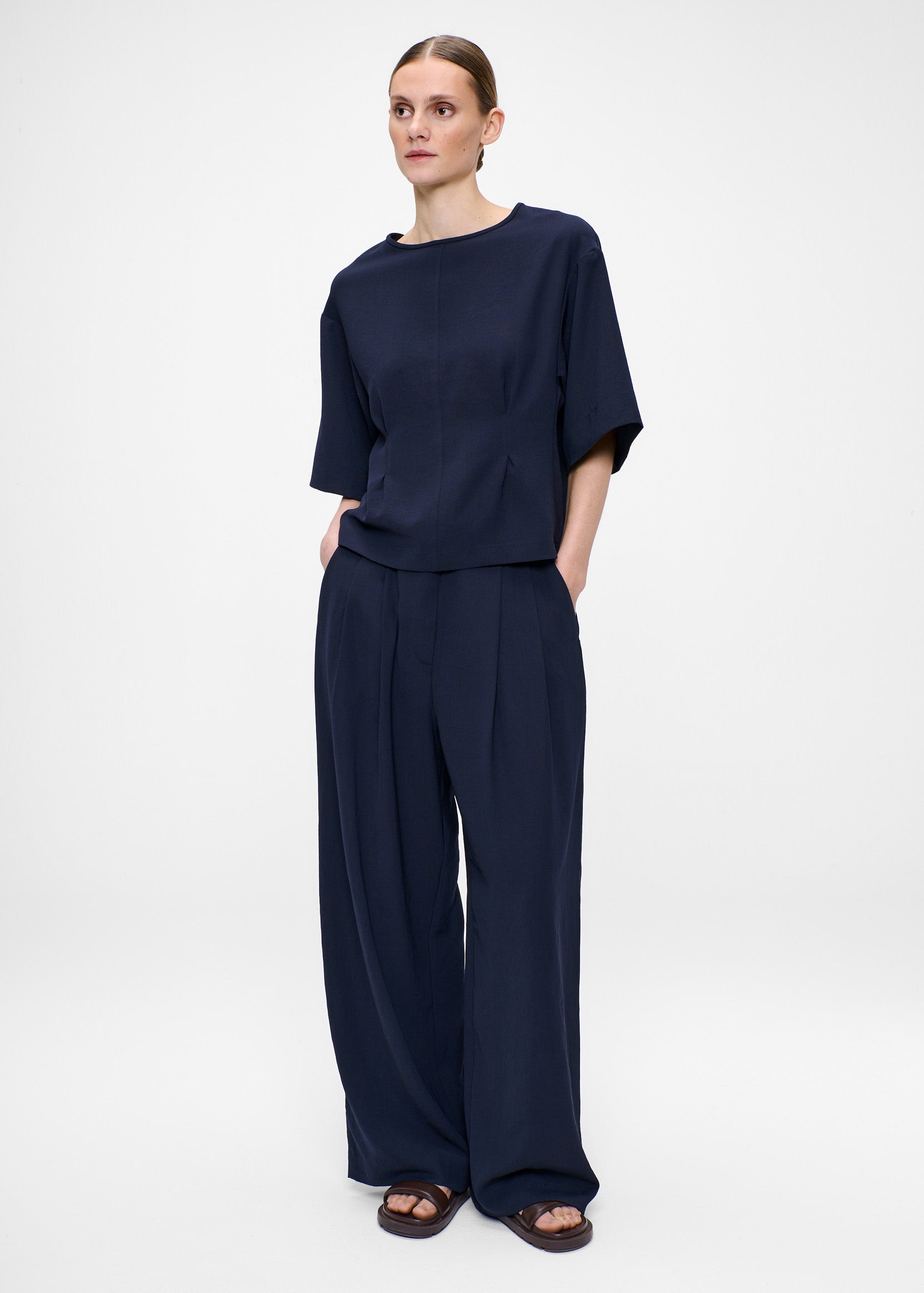 JAPANESE CRÊPE TEE TOP