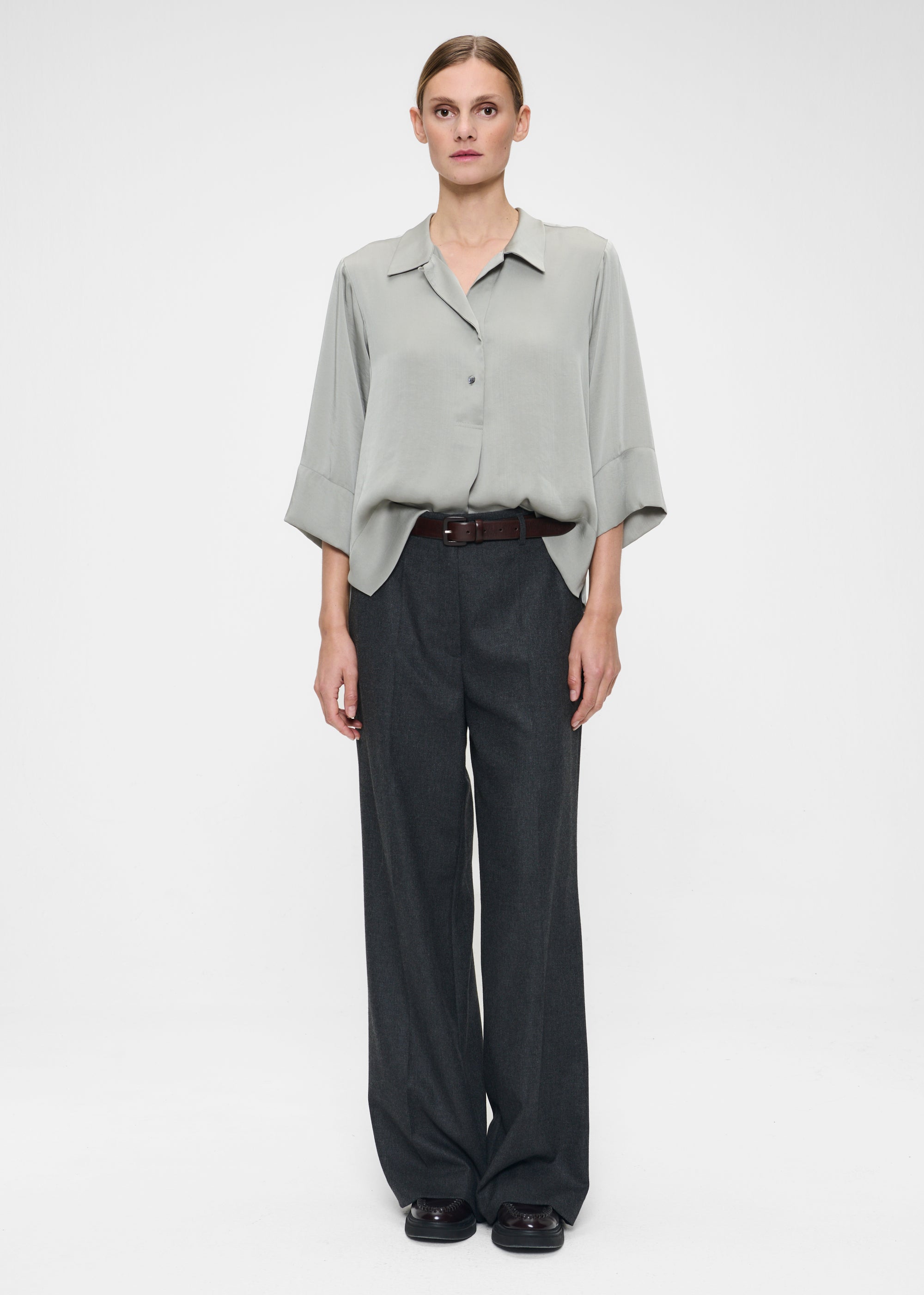 FLOWY SATIN RELAXED POLO TOP