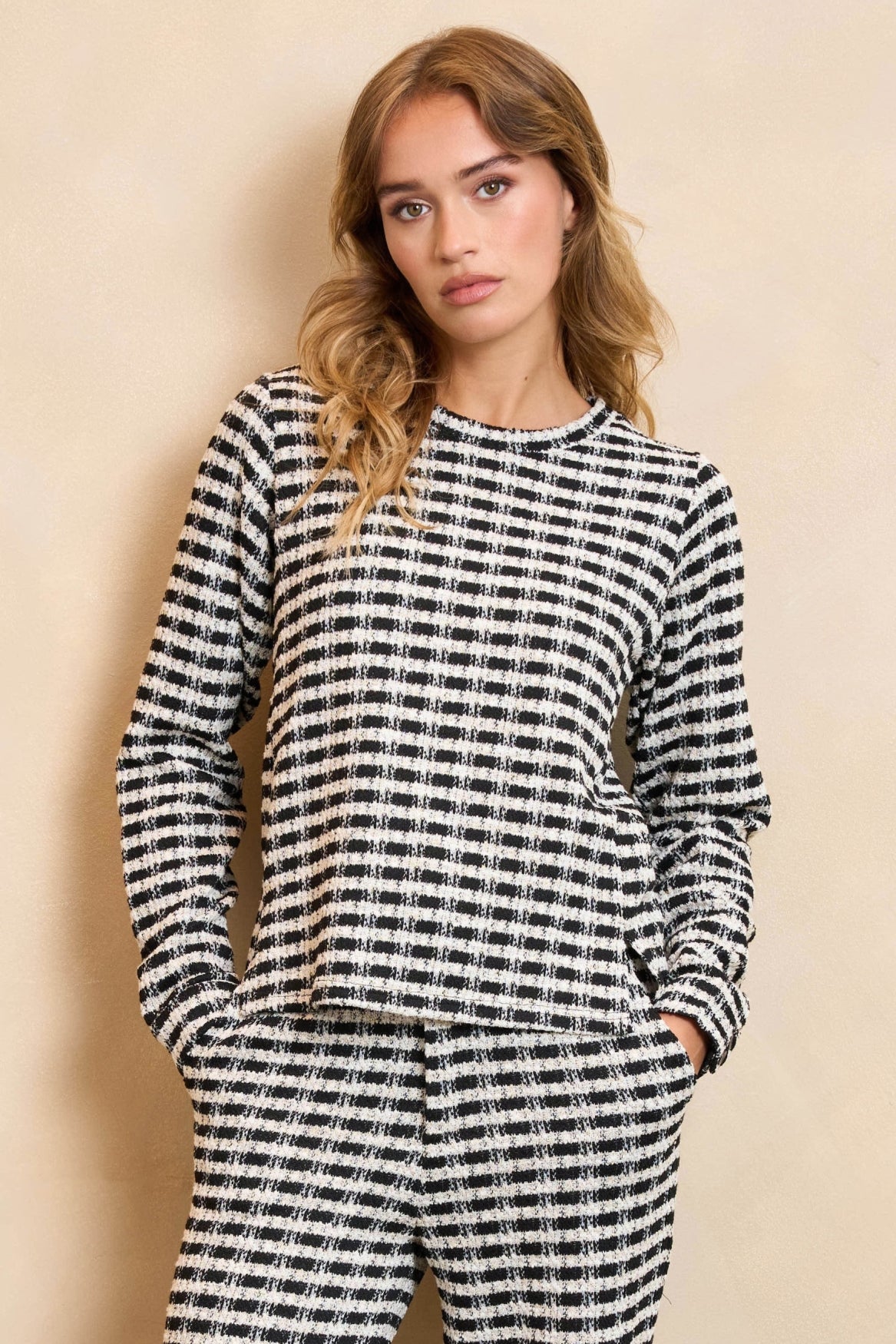 Top Skylar | Multi Black