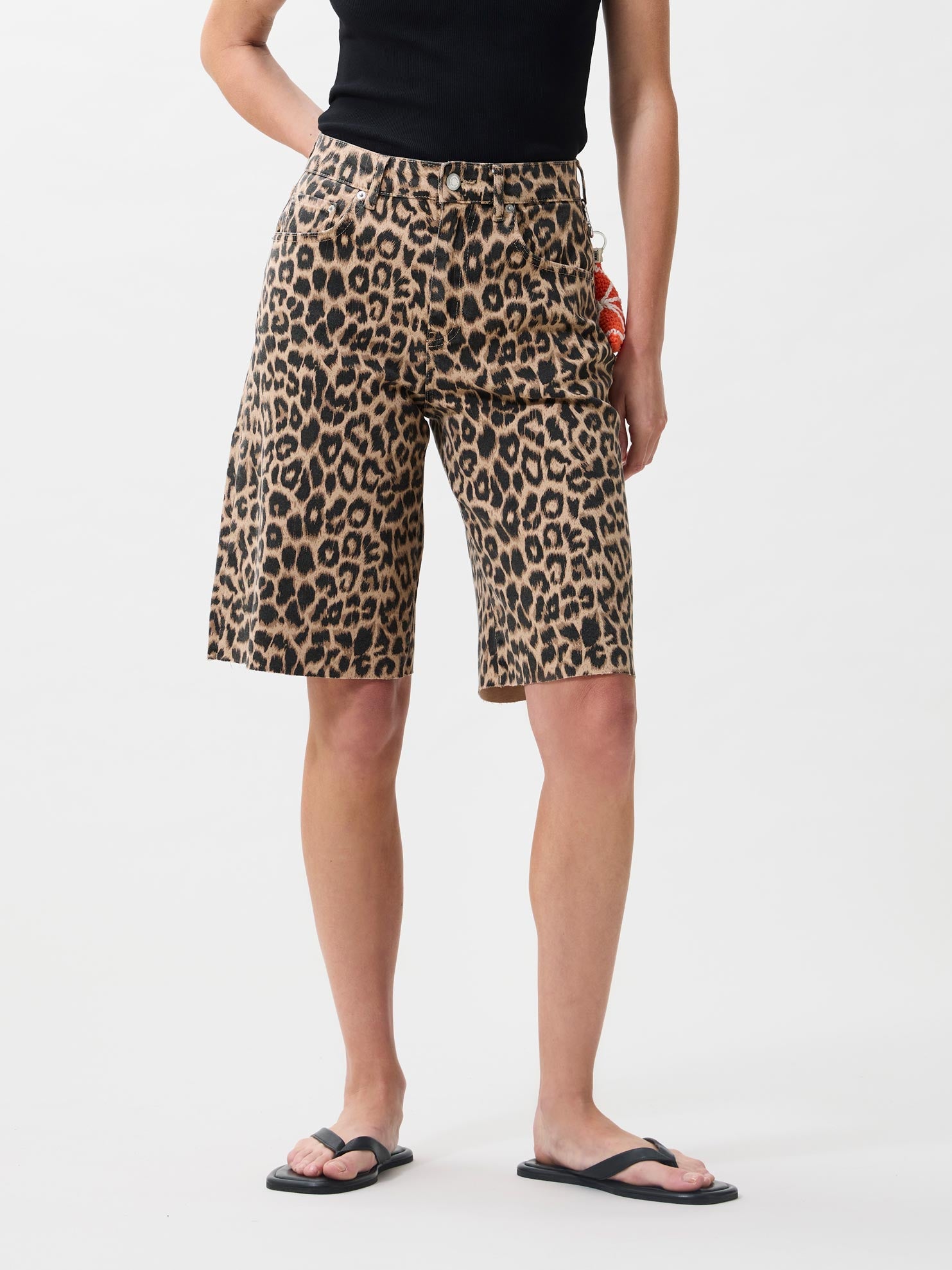 Loose fit leopard jorts | Grey Morn