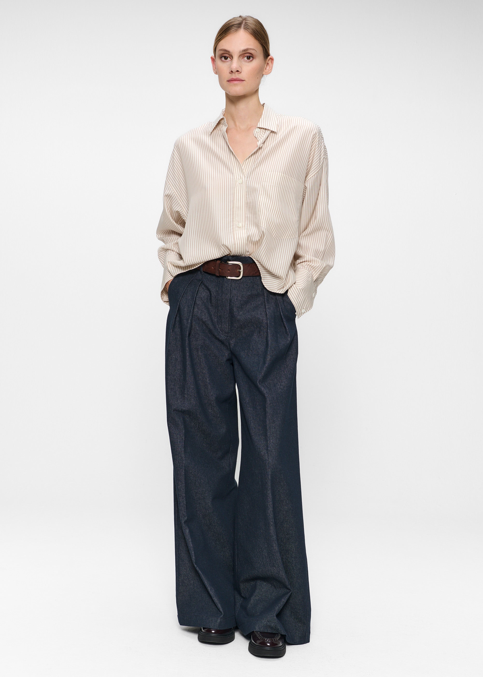 TENCEL STRIPE BOXY SHIRT