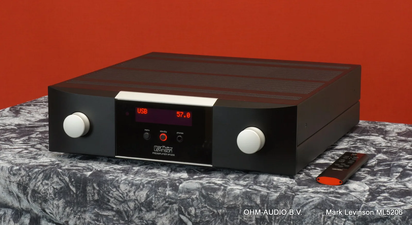 Mark Levinson 5206 Dual Mono Voorversterker & DAC, Perfecte Staat met Originele Verpakking, Occasion - Ohm Audio