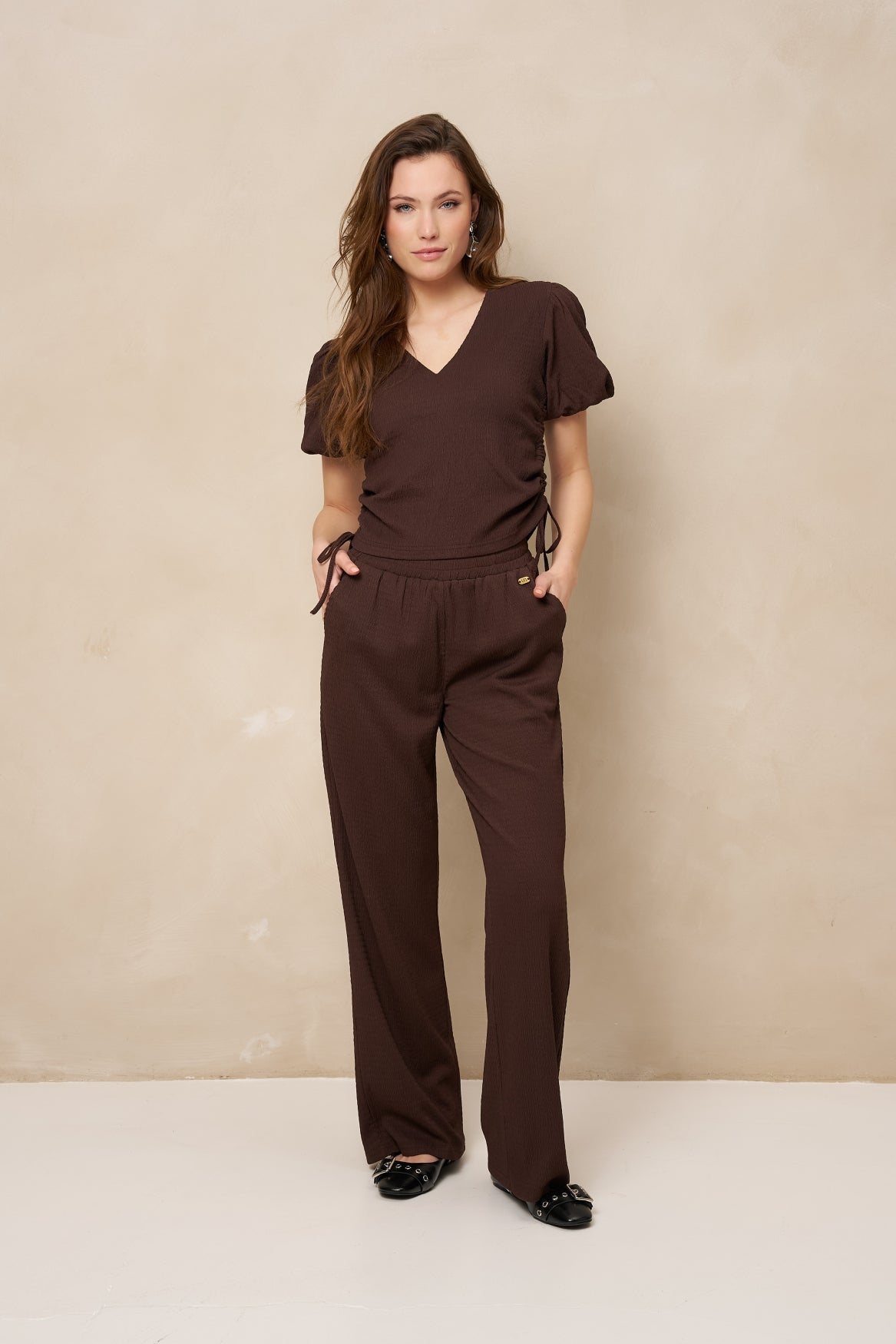 Top Silly | Brown