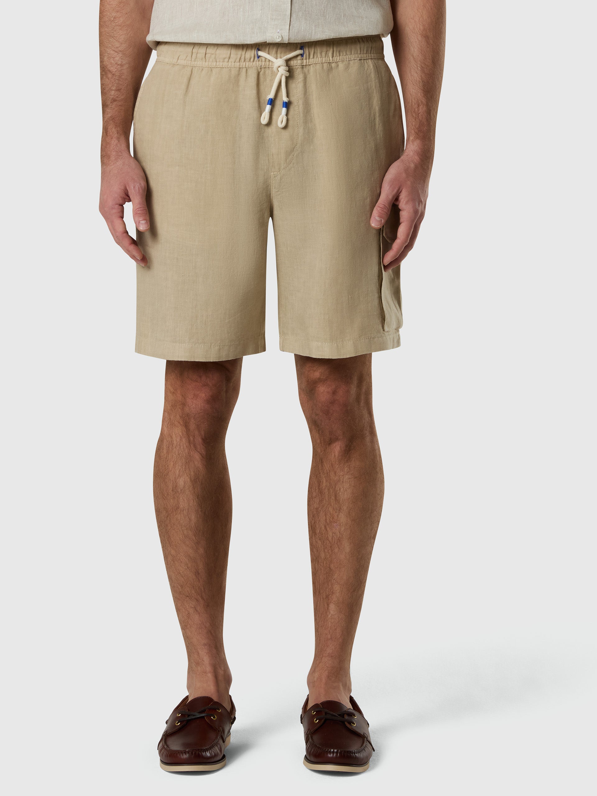 Seaside linen shorts