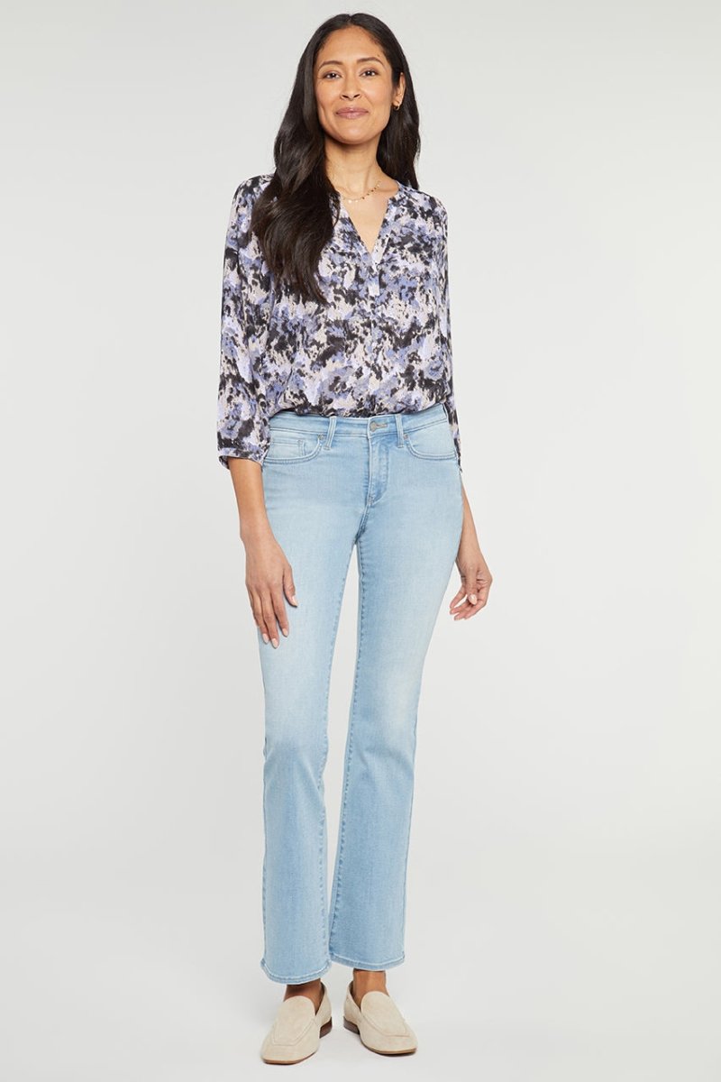 Barbara Bootcut Jeans Lichtblauw Premium Denim (Petite) | Northstar