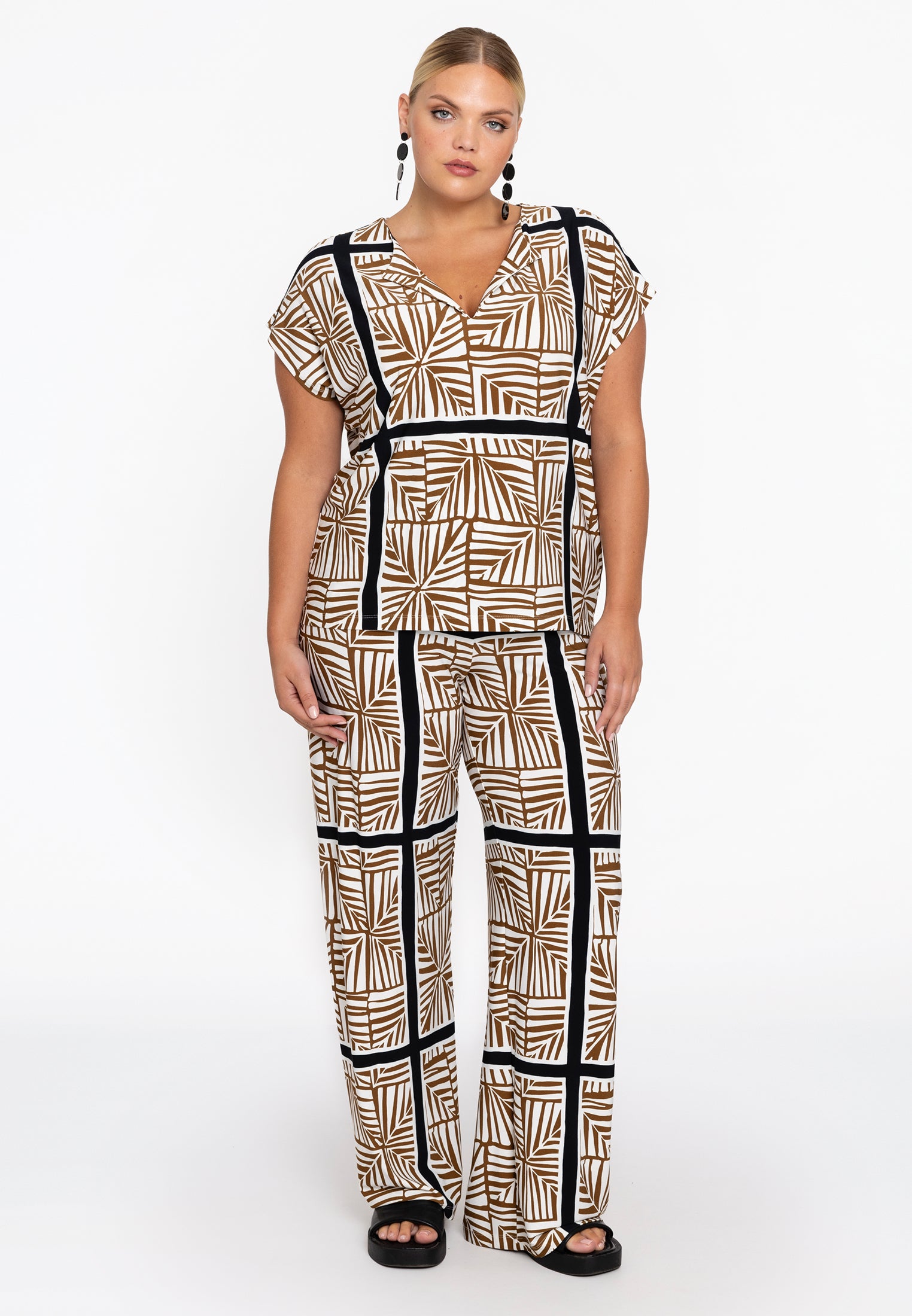 T-Shirt straight TILES