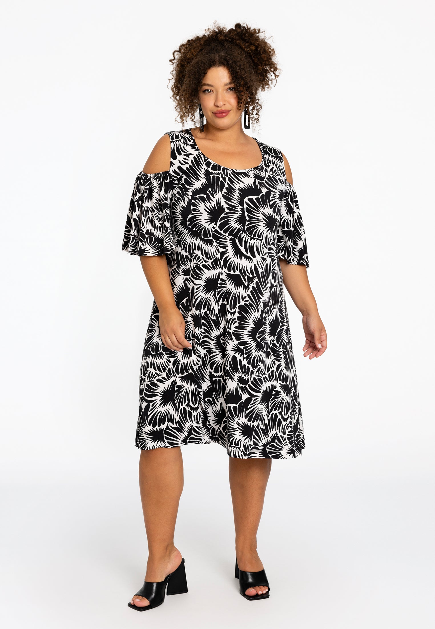 Jurk met cold shoulders ALICE